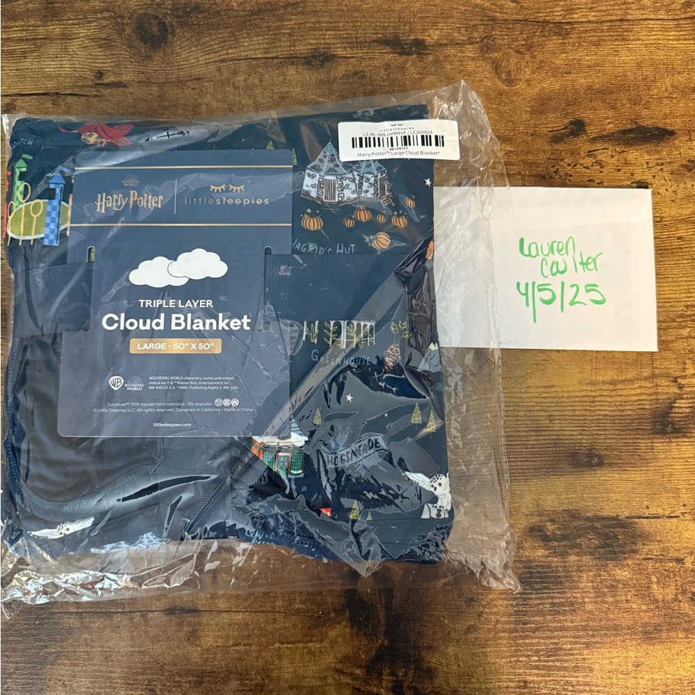 Harry Potter Triple-Layer Cloud Blanket